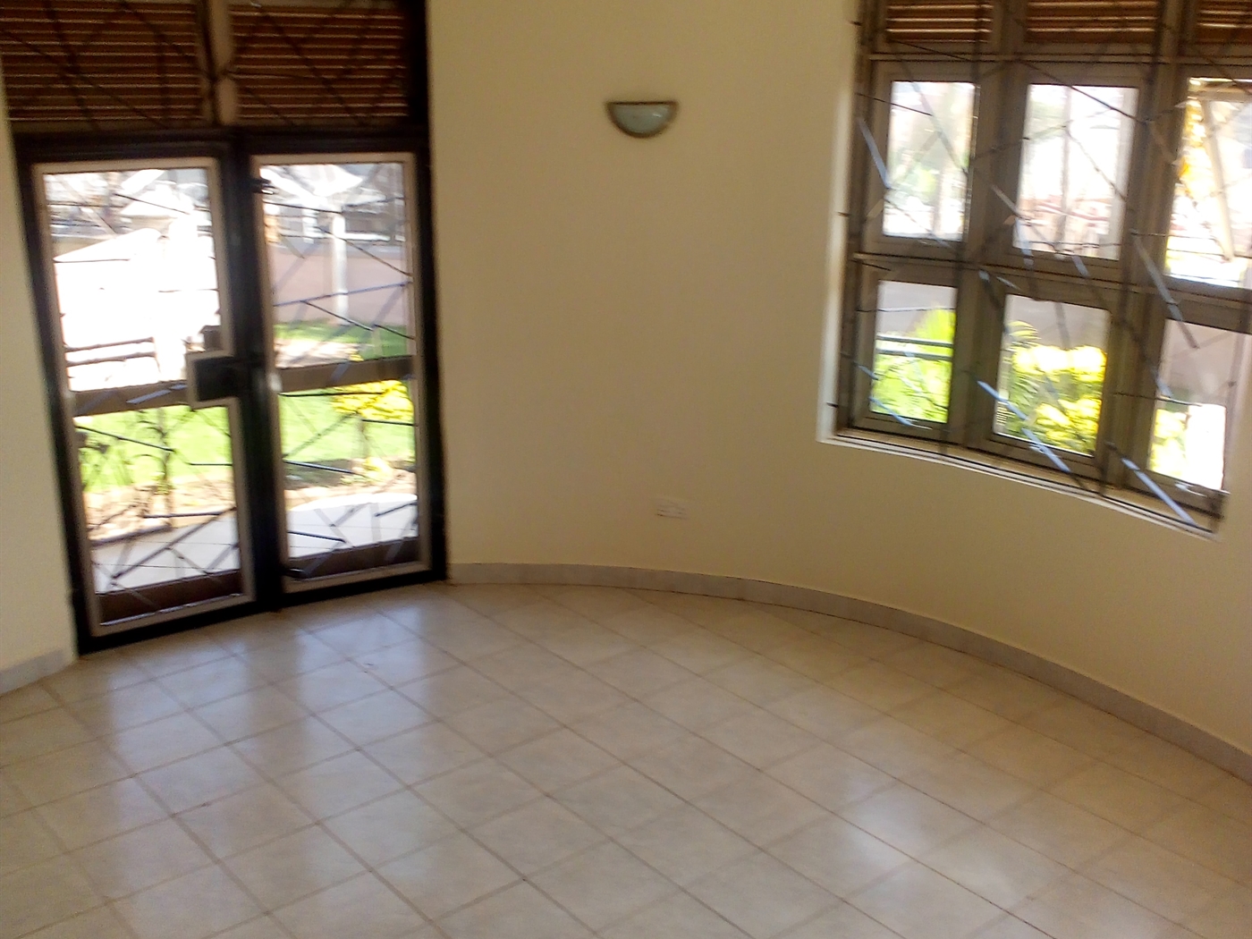 Duplex for rent in Buziga Kampala