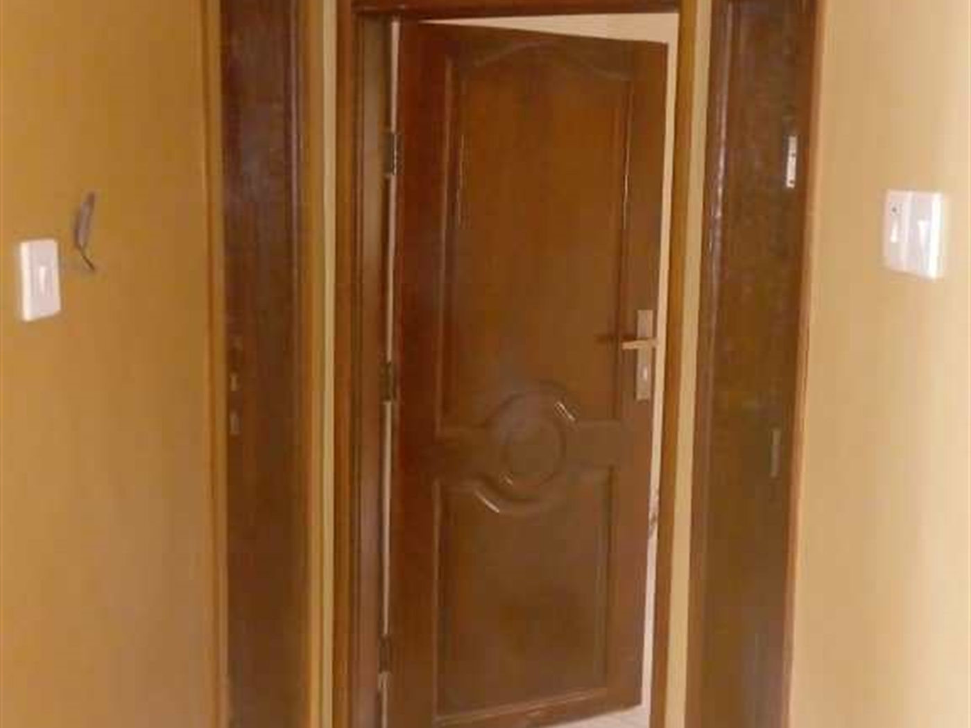 Semi Detached for rent in Buziga Kampala