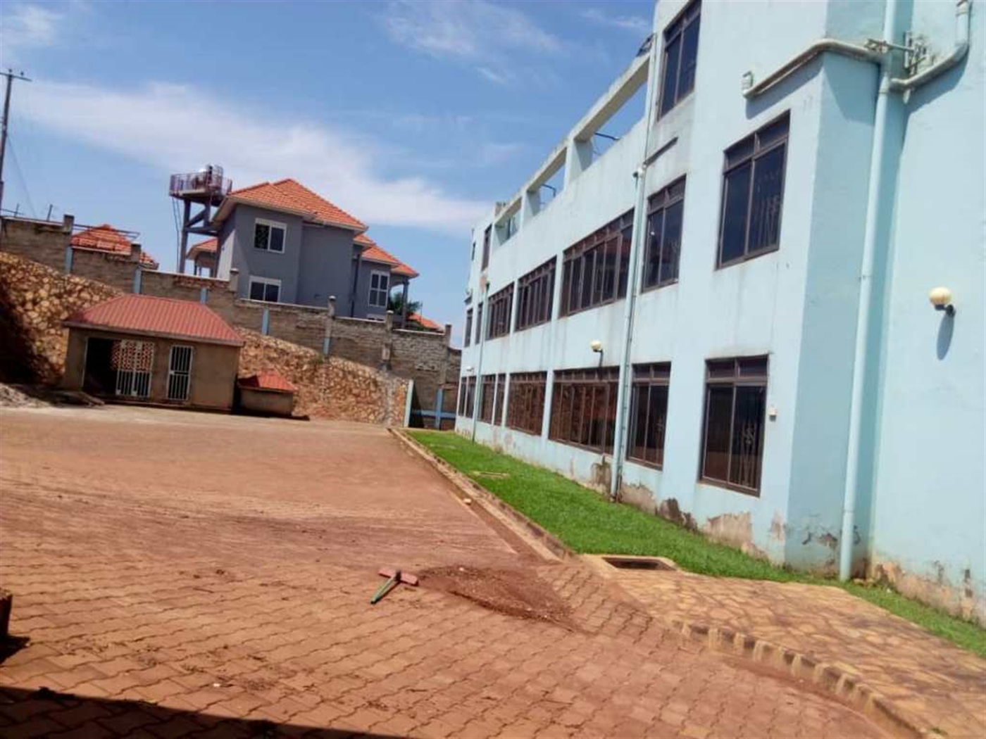 Commercial block for sale in Lubowa Wakiso