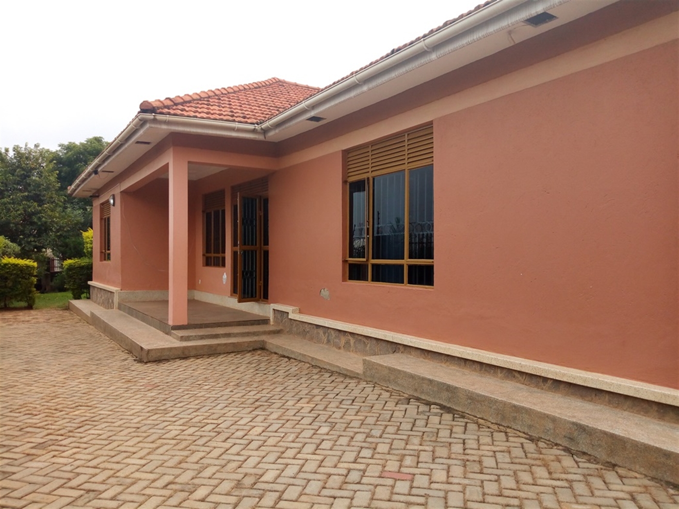 Bungalow for rent in Bukasa Kampala
