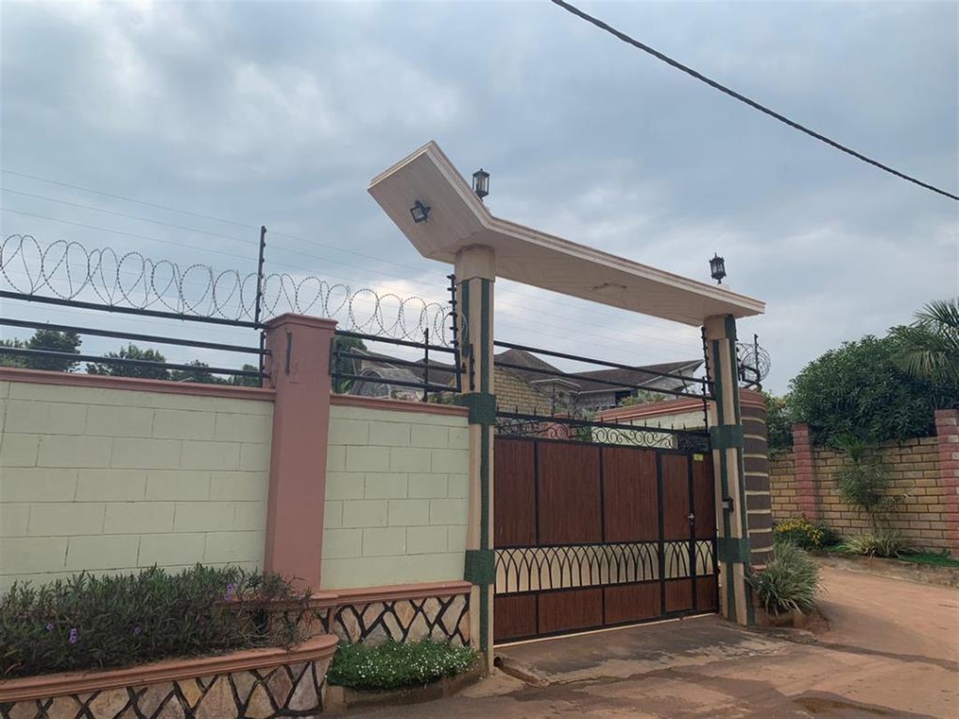 Bungalow for sale in Kira Wakiso