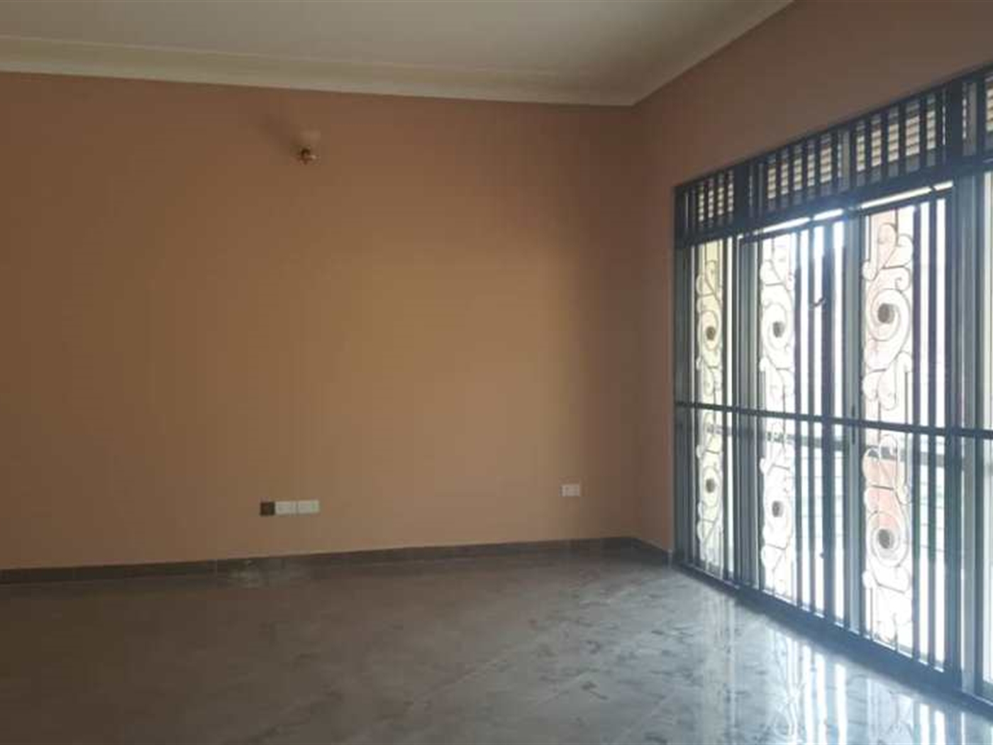 Bungalow for sale in Kitende Wakiso