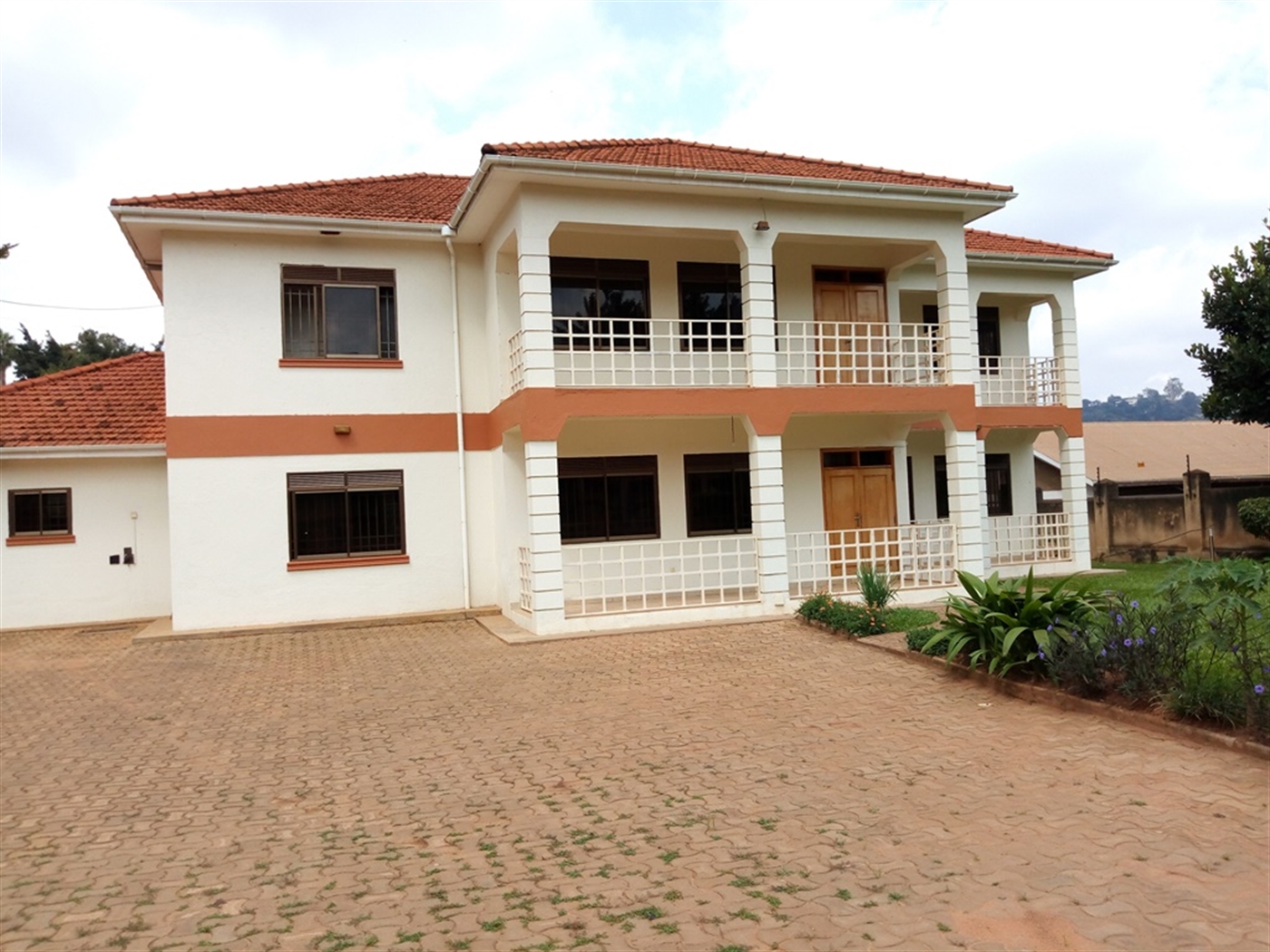 Mansion for rent in Naguru Kampala