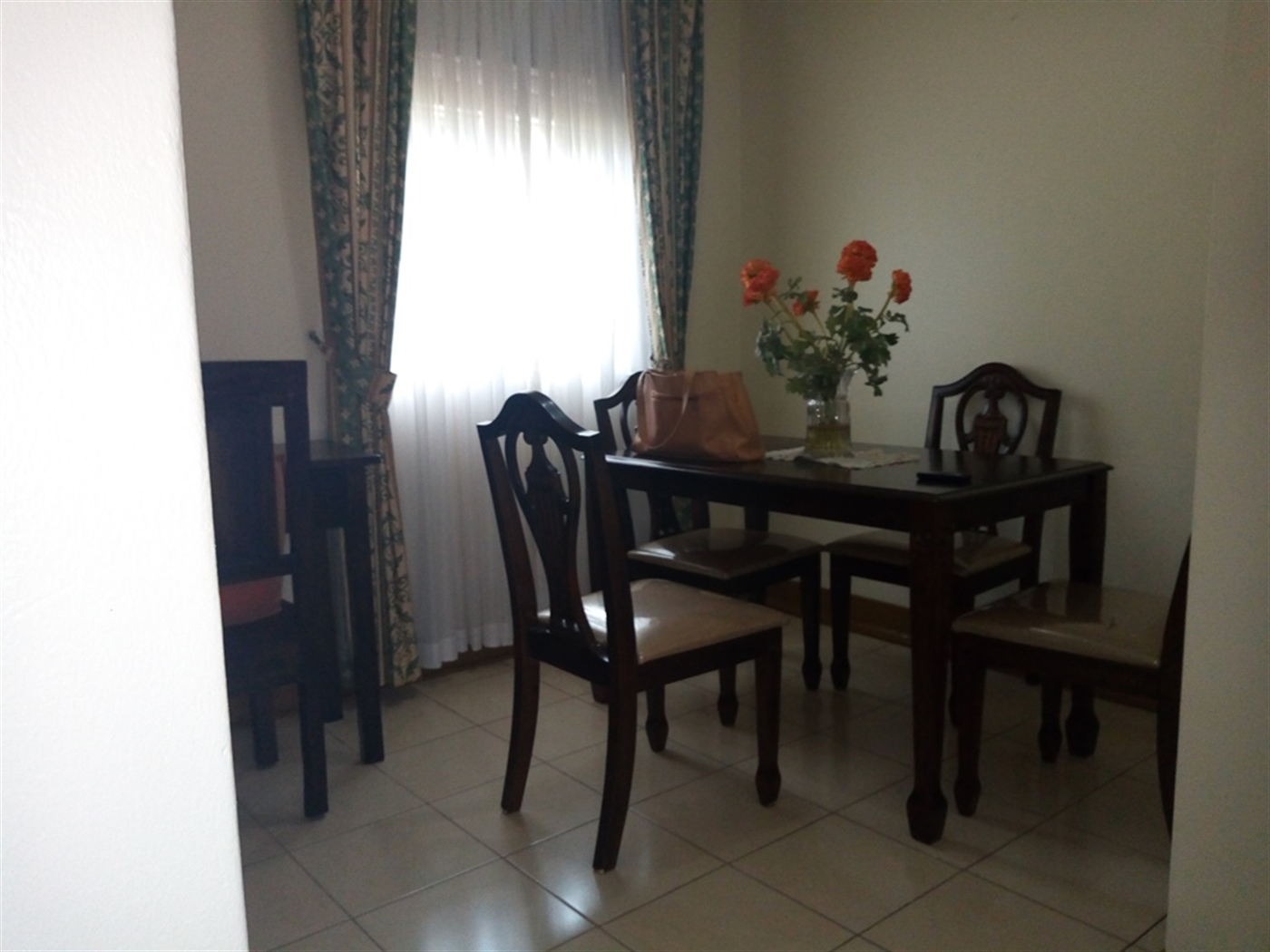 Apartment for rent in Bugoloobi Kampala