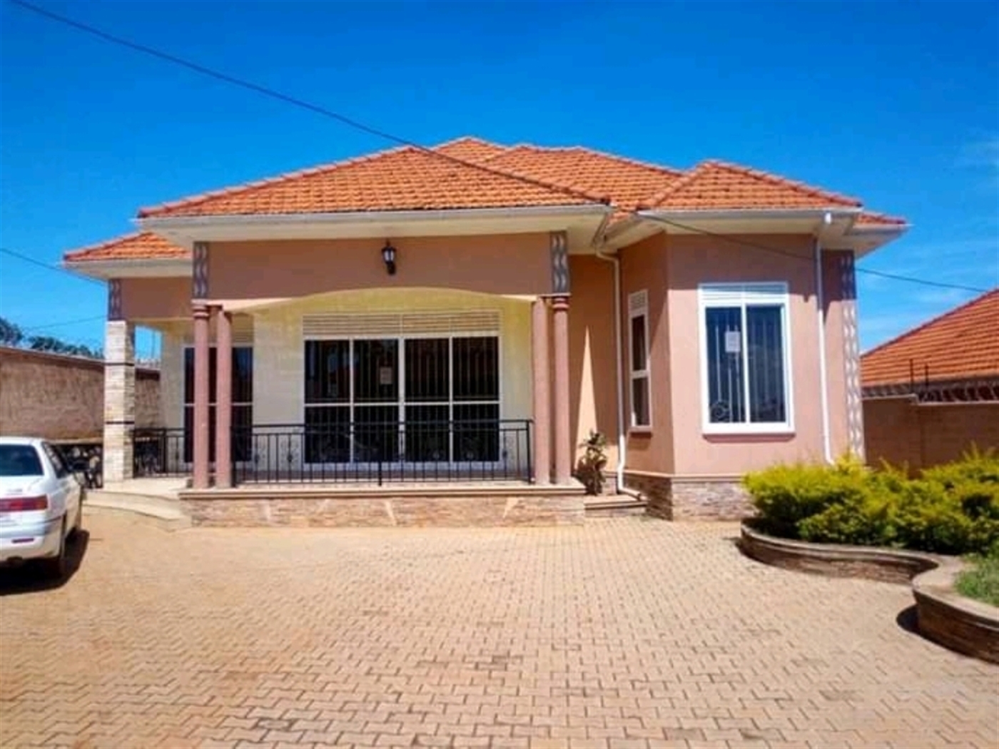 Bungalow for sale in Kira Wakiso