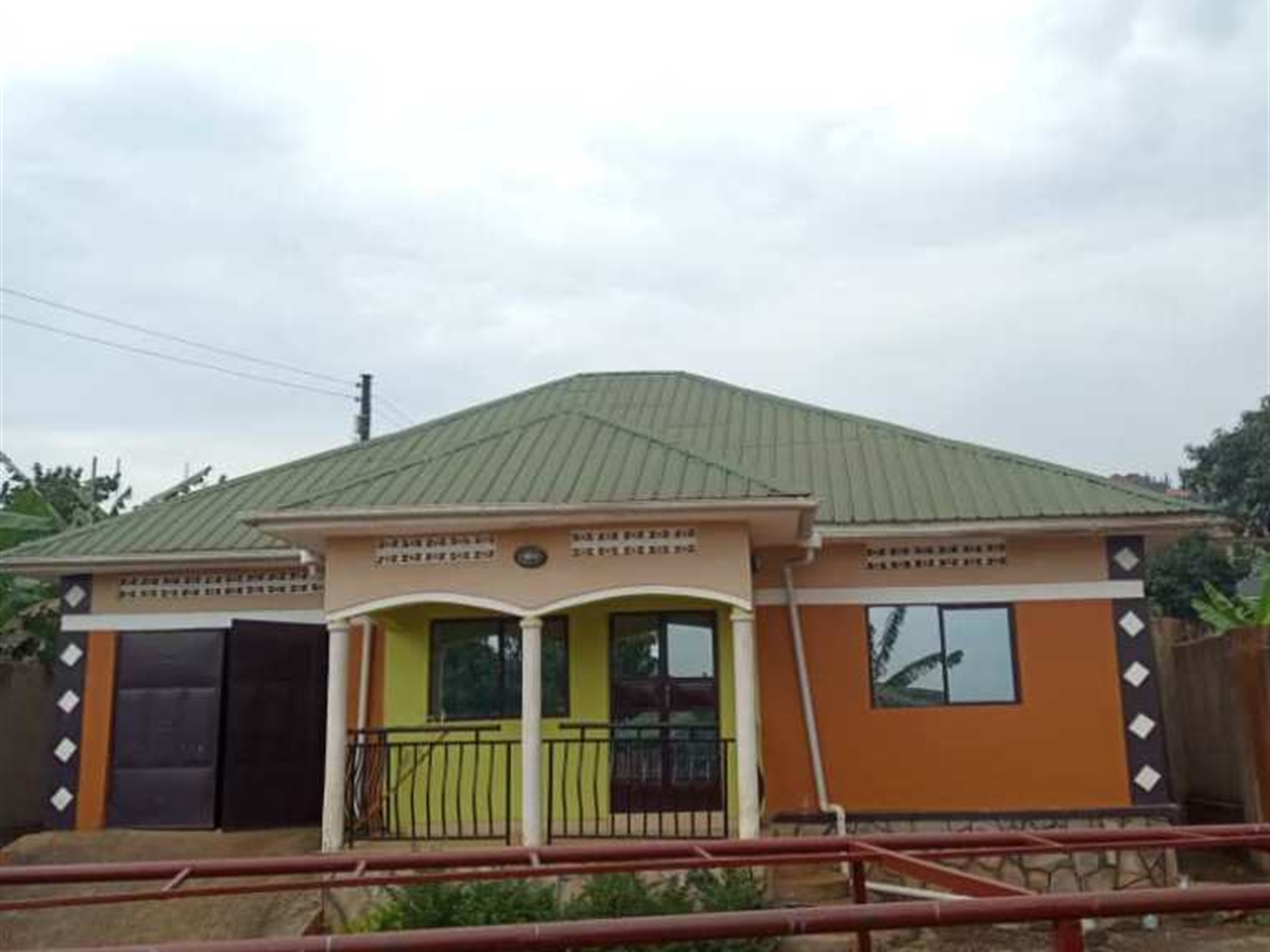 Bungalow for sale in Kitende Wakiso