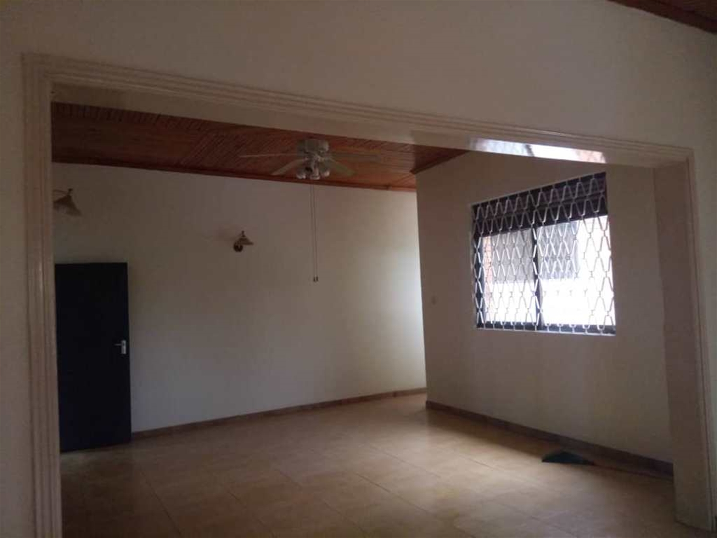 Bungalow for rent in Kololo Kampala