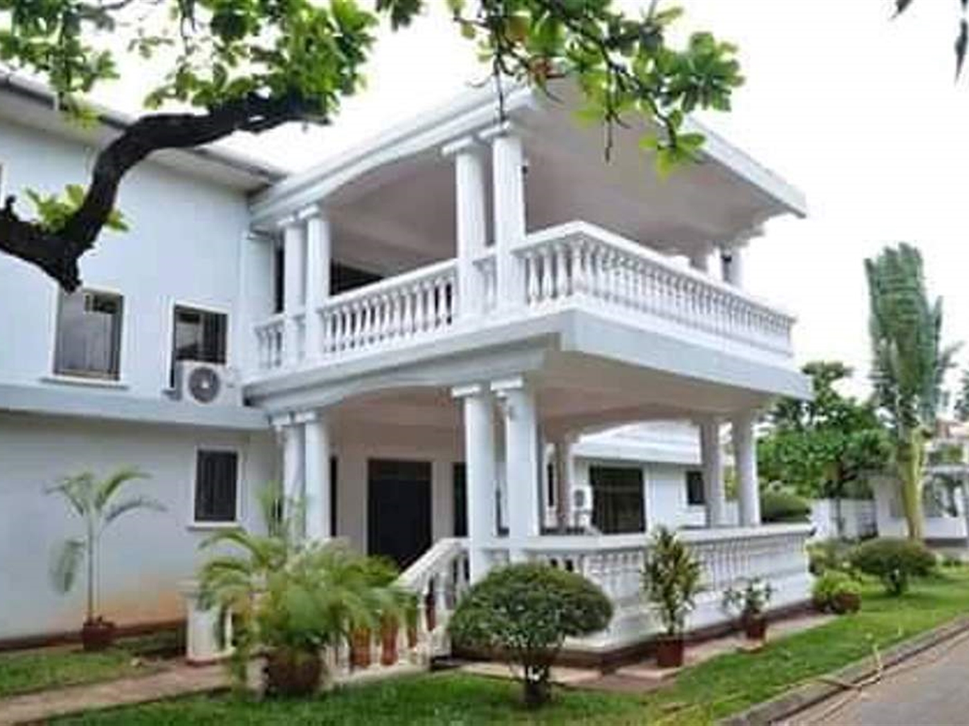 Mansion for sale in Ntinda Kampala