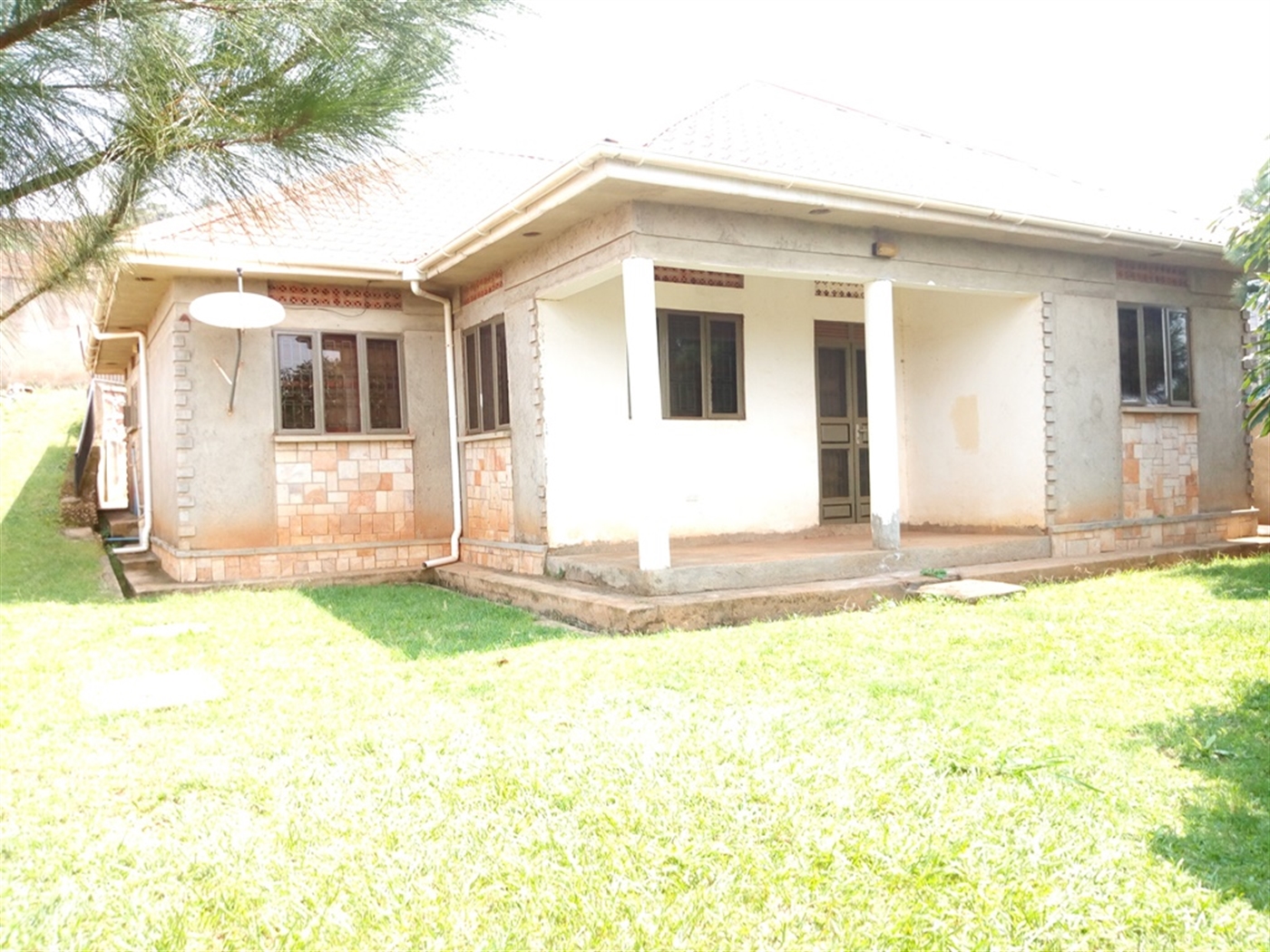 Bungalow for sale in Kitende Wakiso