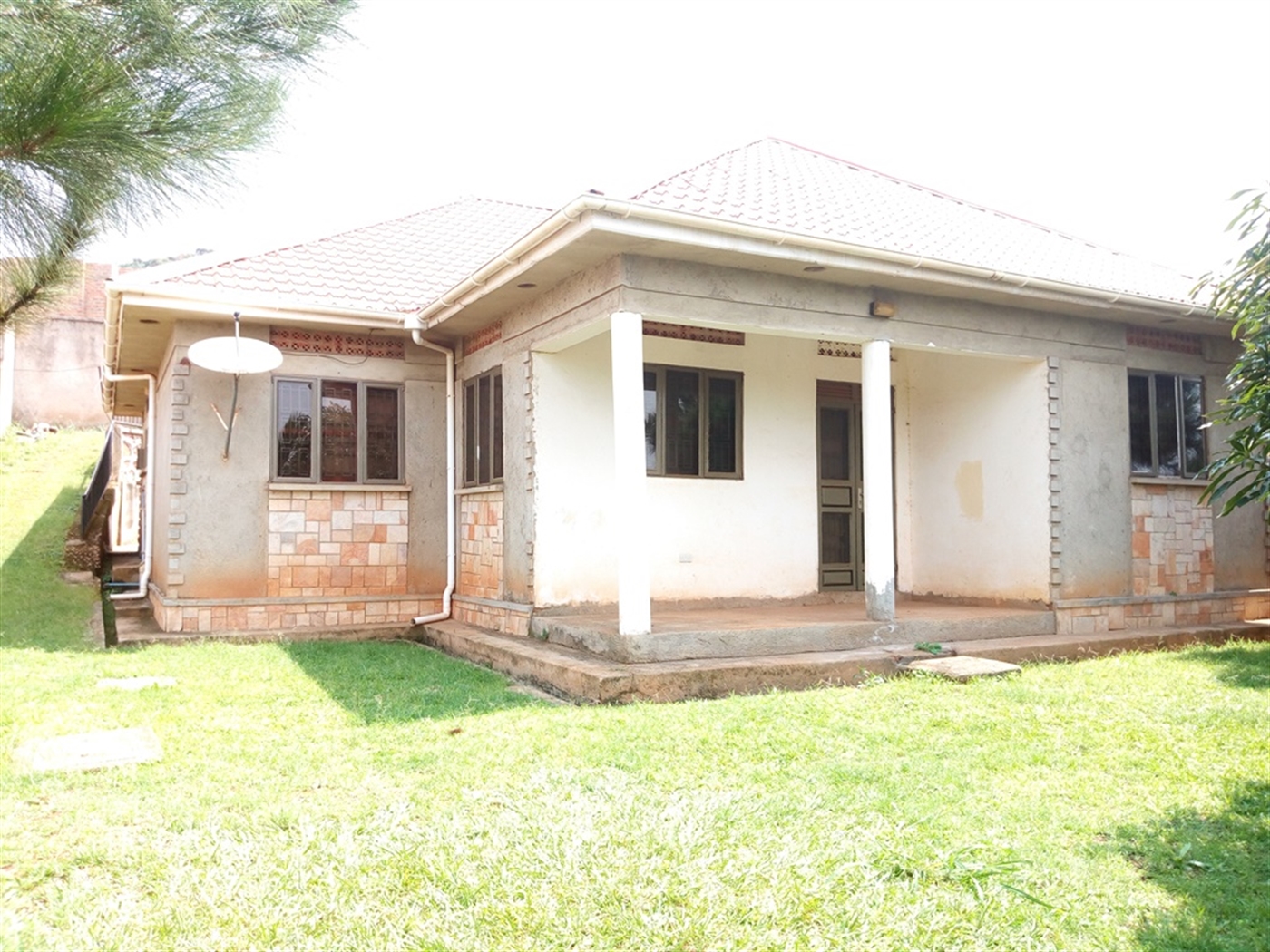 Bungalow for sale in Kitende Wakiso