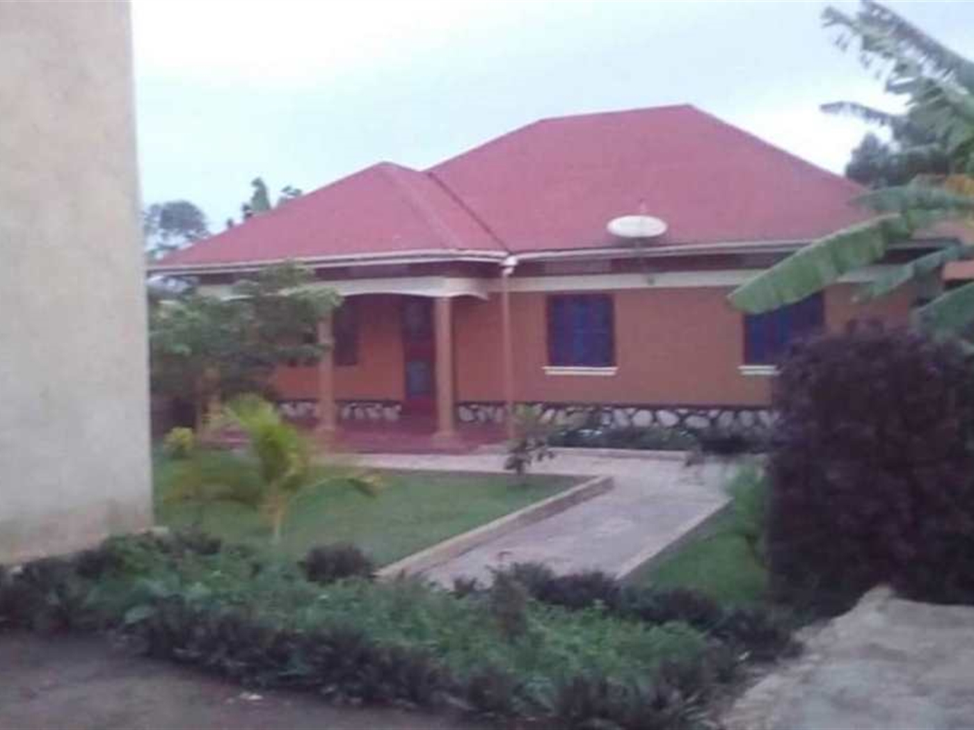 Bungalow for sale in Kasangati Wakiso