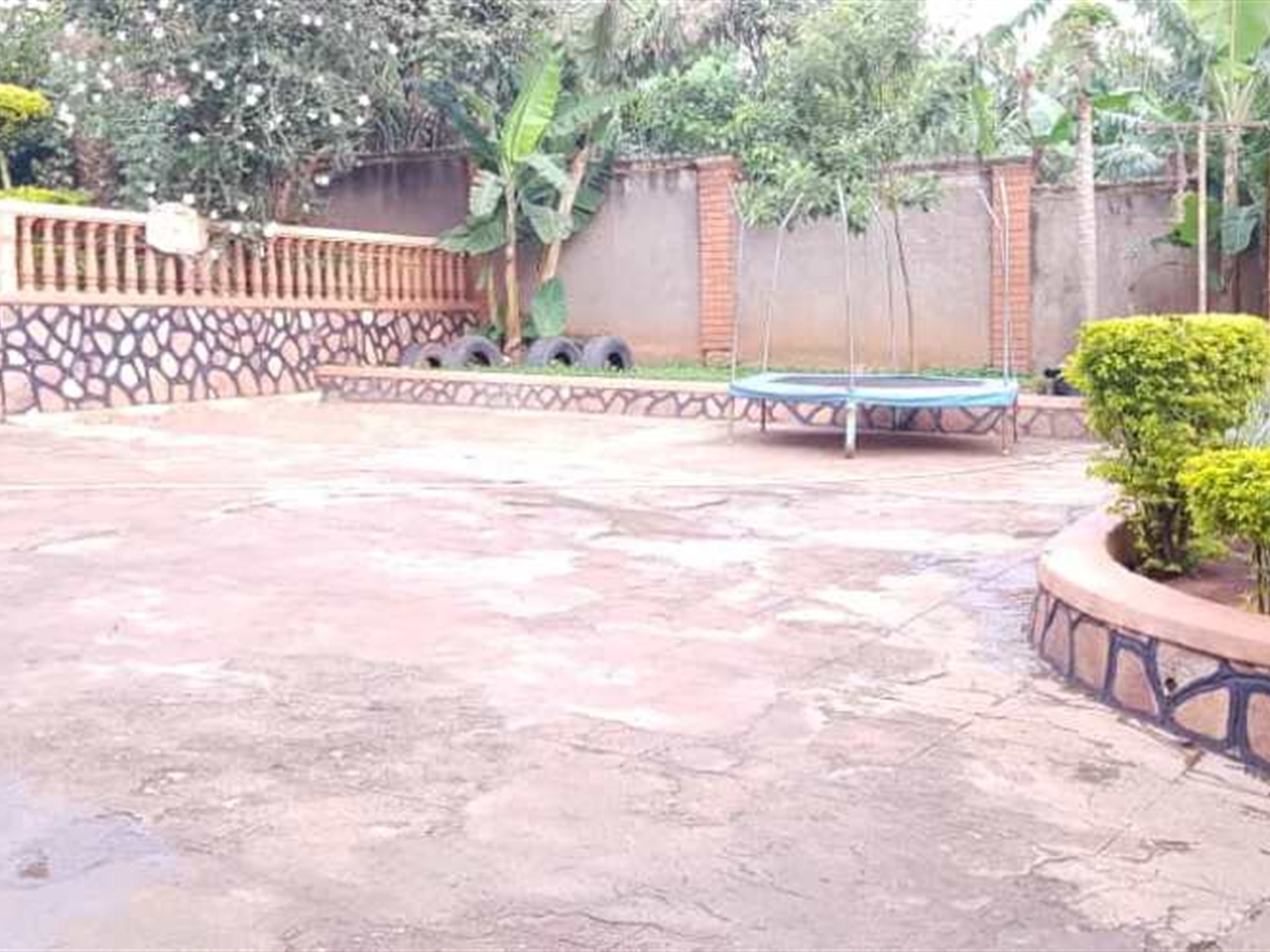 Mansion for rent in Ntinda Kampala