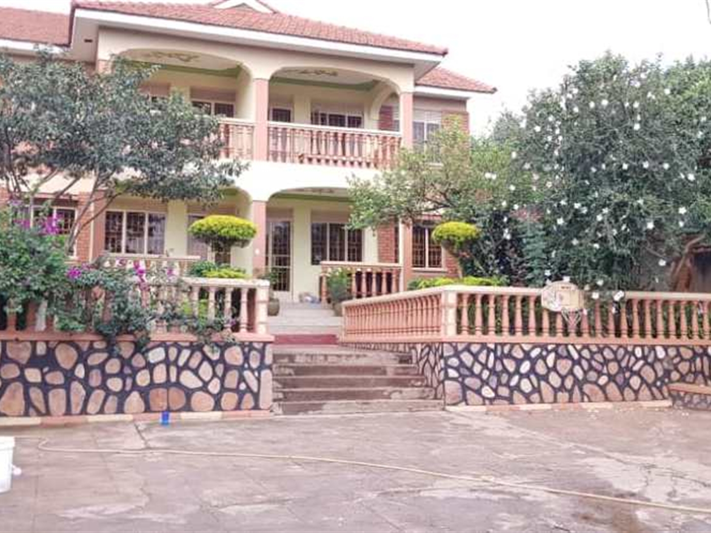 Mansion for rent in Ntinda Kampala