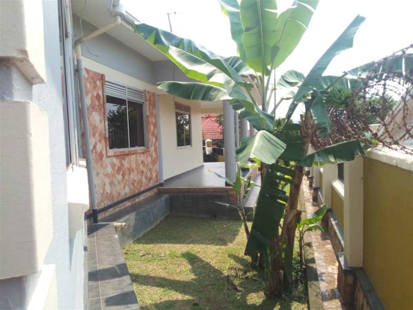 Bungalow for sale in Kira Wakiso