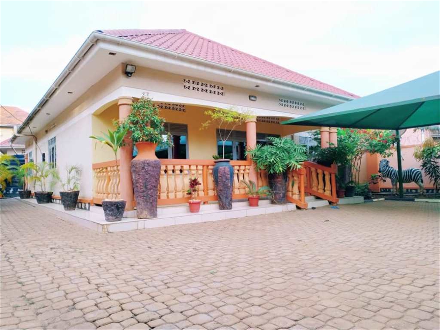 Bungalow for sale in Kira Wakiso