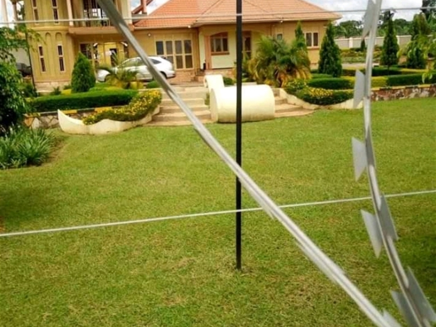 Mansion for sale in Gayaza Wakiso