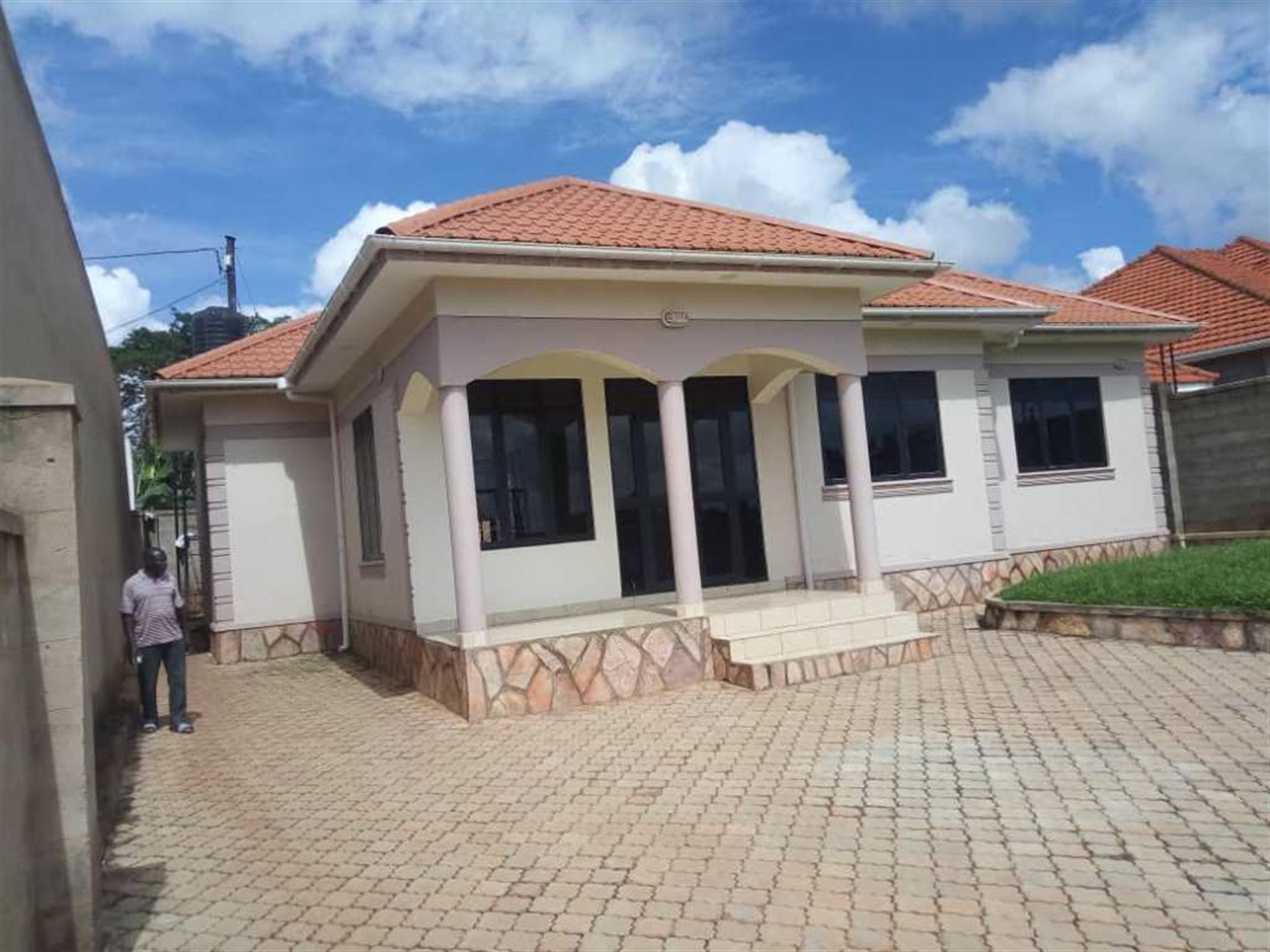 Bungalow for sale in Kira Wakiso