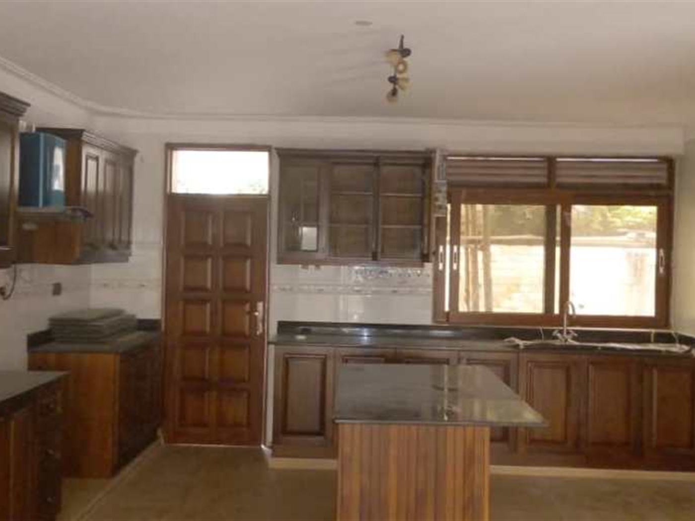 Apartment for rent in Munyonyo Kampala