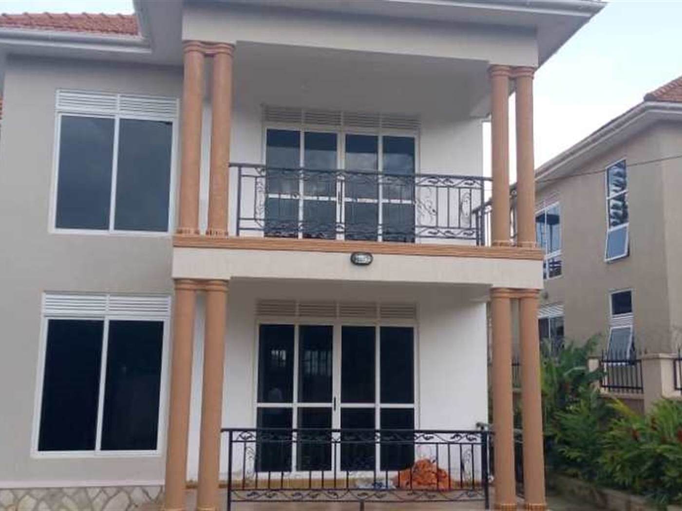 Duplex for rent in Buziga Kampala