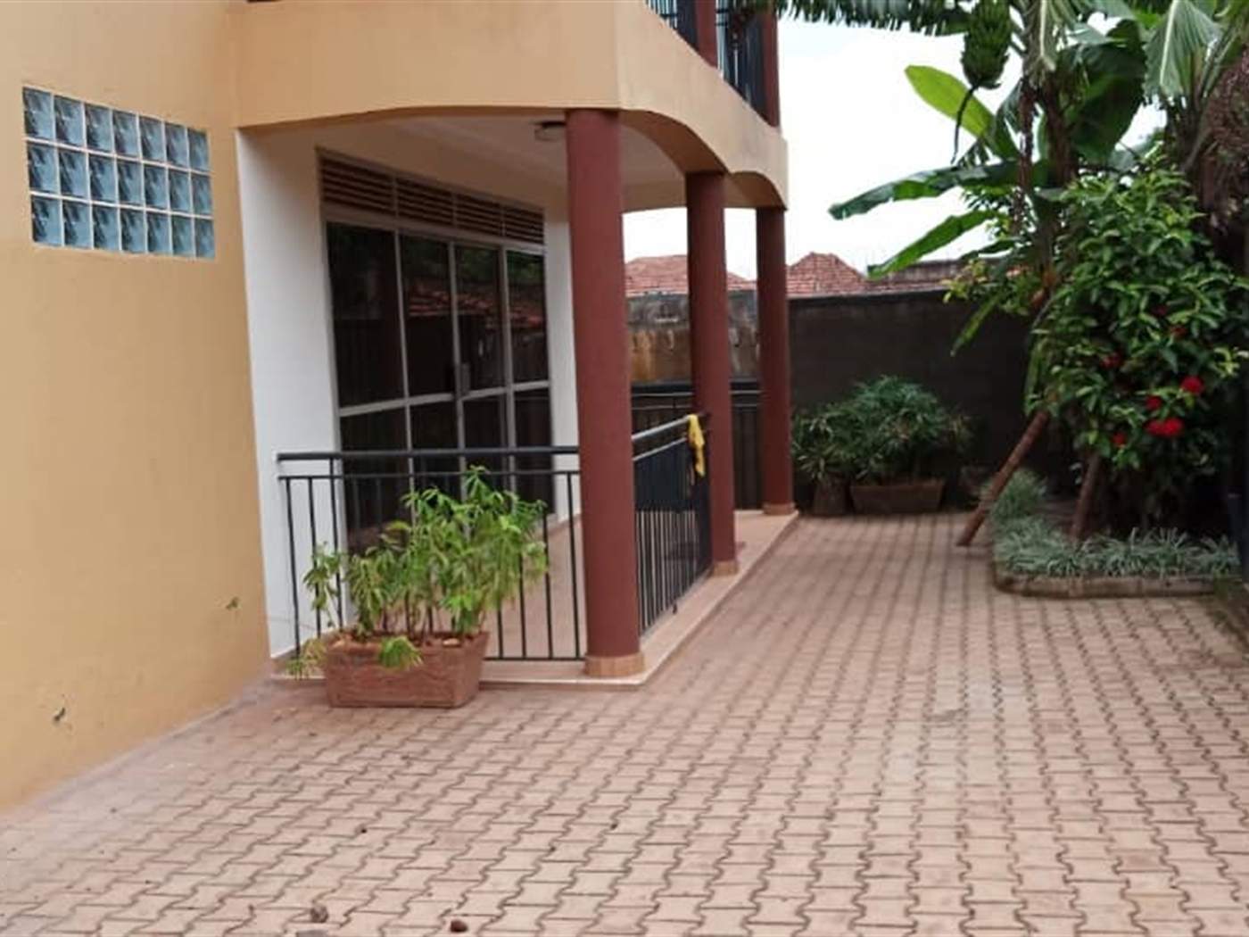 Mansion for rent in Naguru Kampala