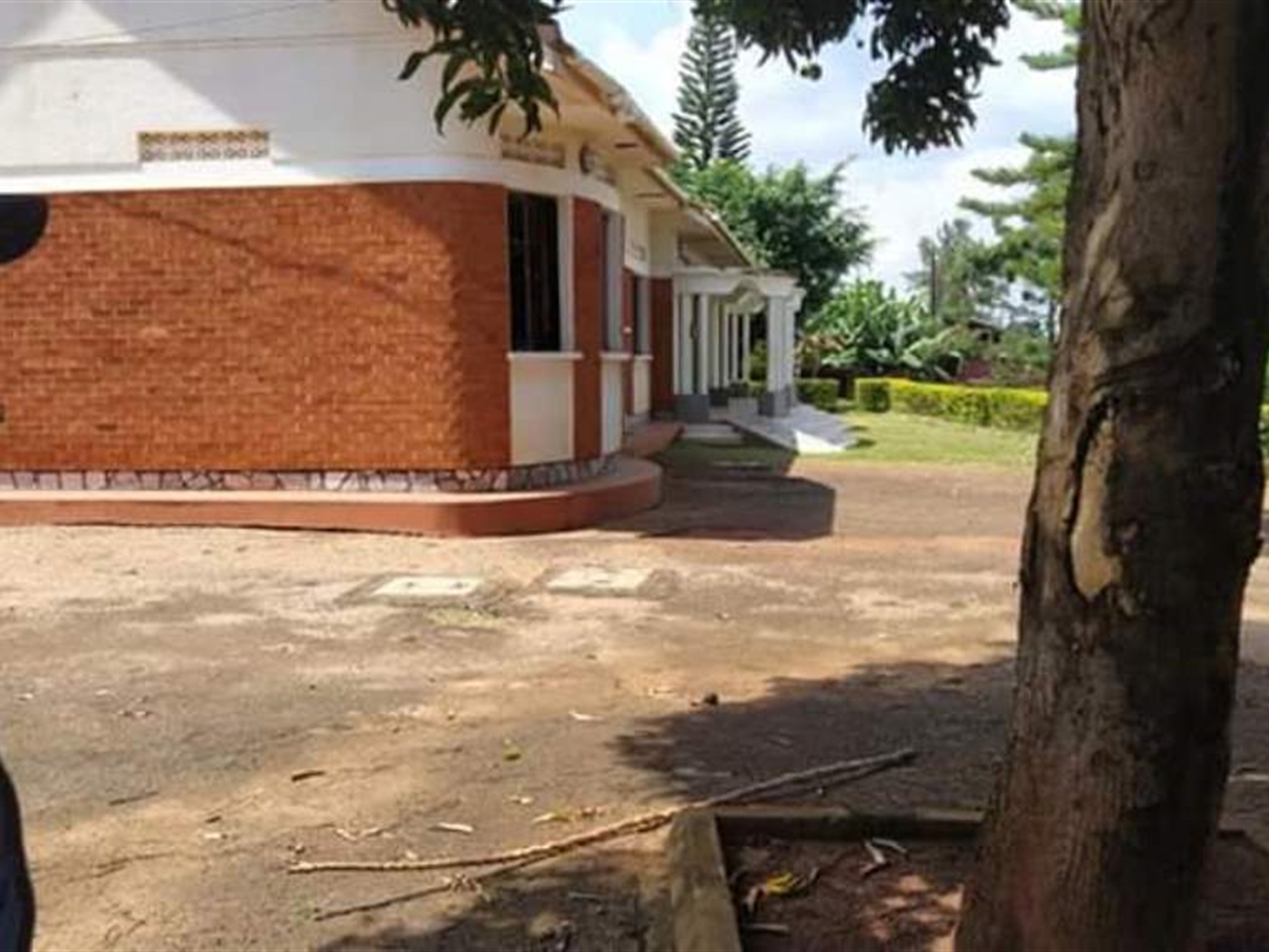 Bungalow for sale in Bwebajja Wakiso