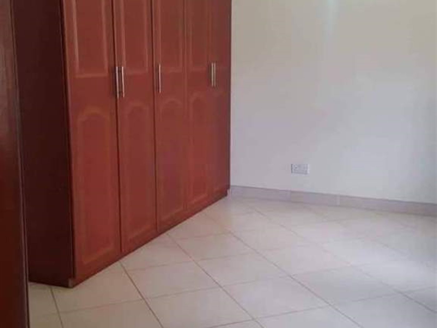 Duplex for rent in Muyenga Kampala