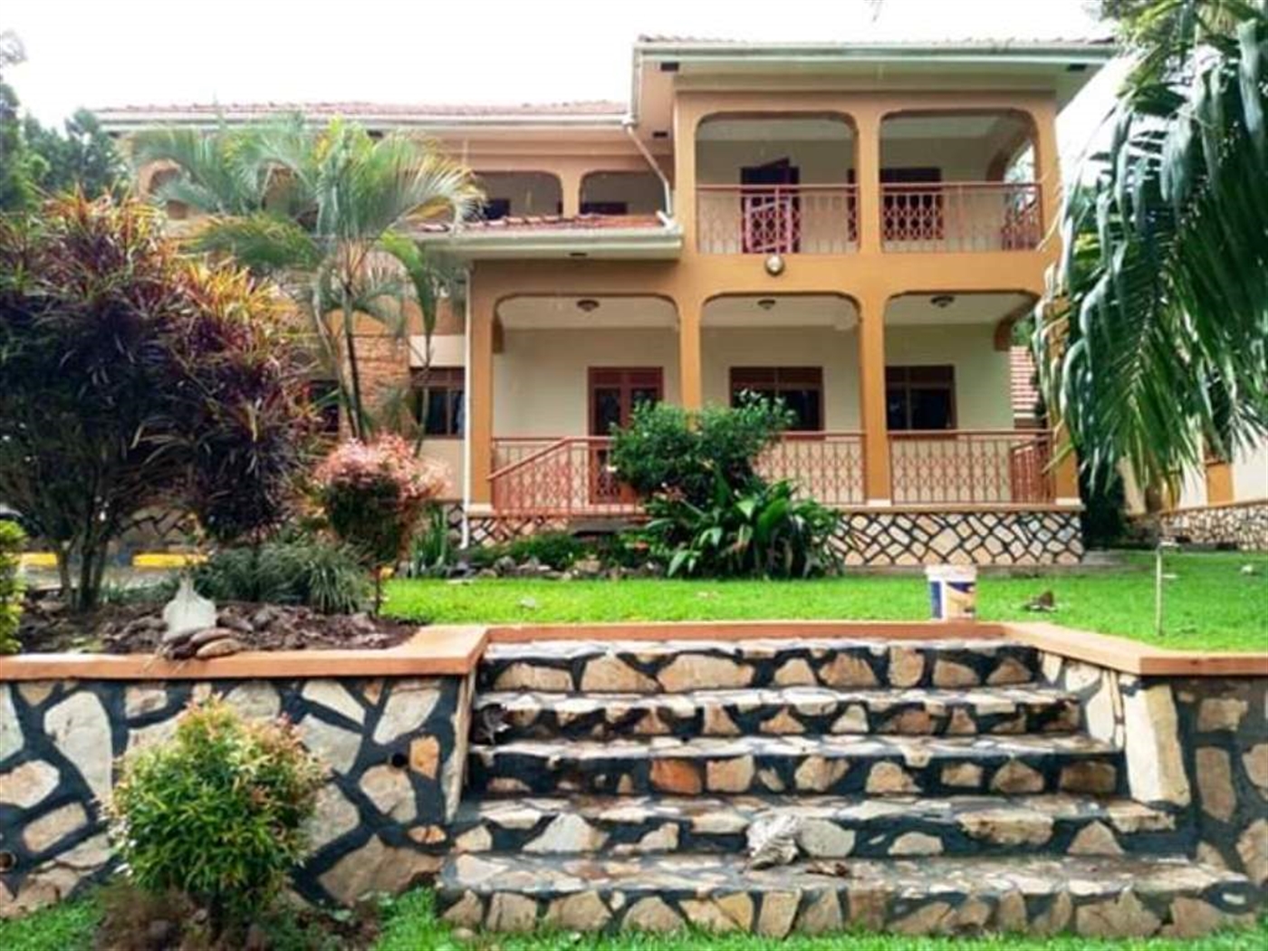 Mansion for rent in Naguru Kampala