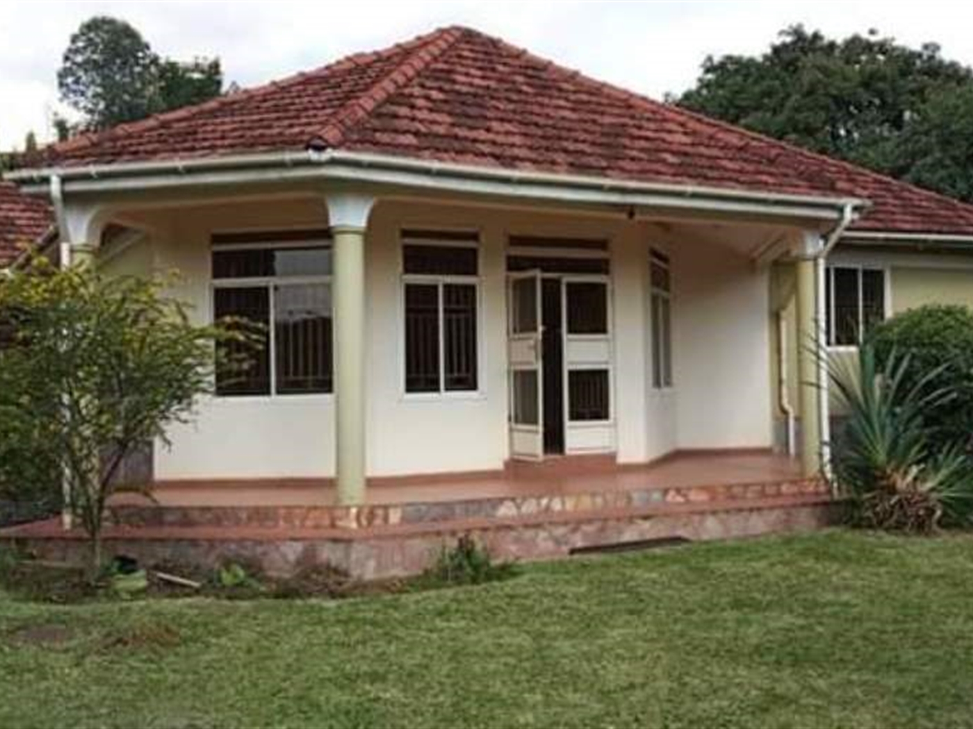 Bungalow for rent in Naguru Kampala