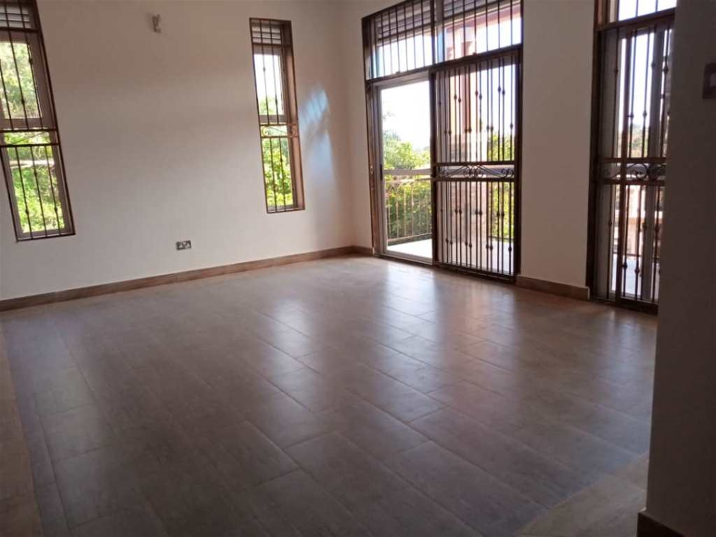 Bungalow for sale in Munyonyo Kampala