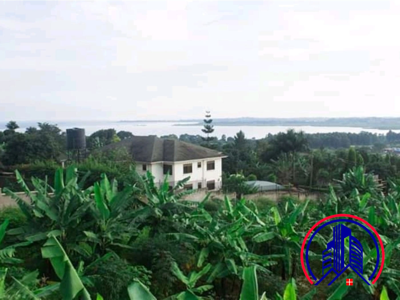 Mansion for rent in Kigo Wakiso