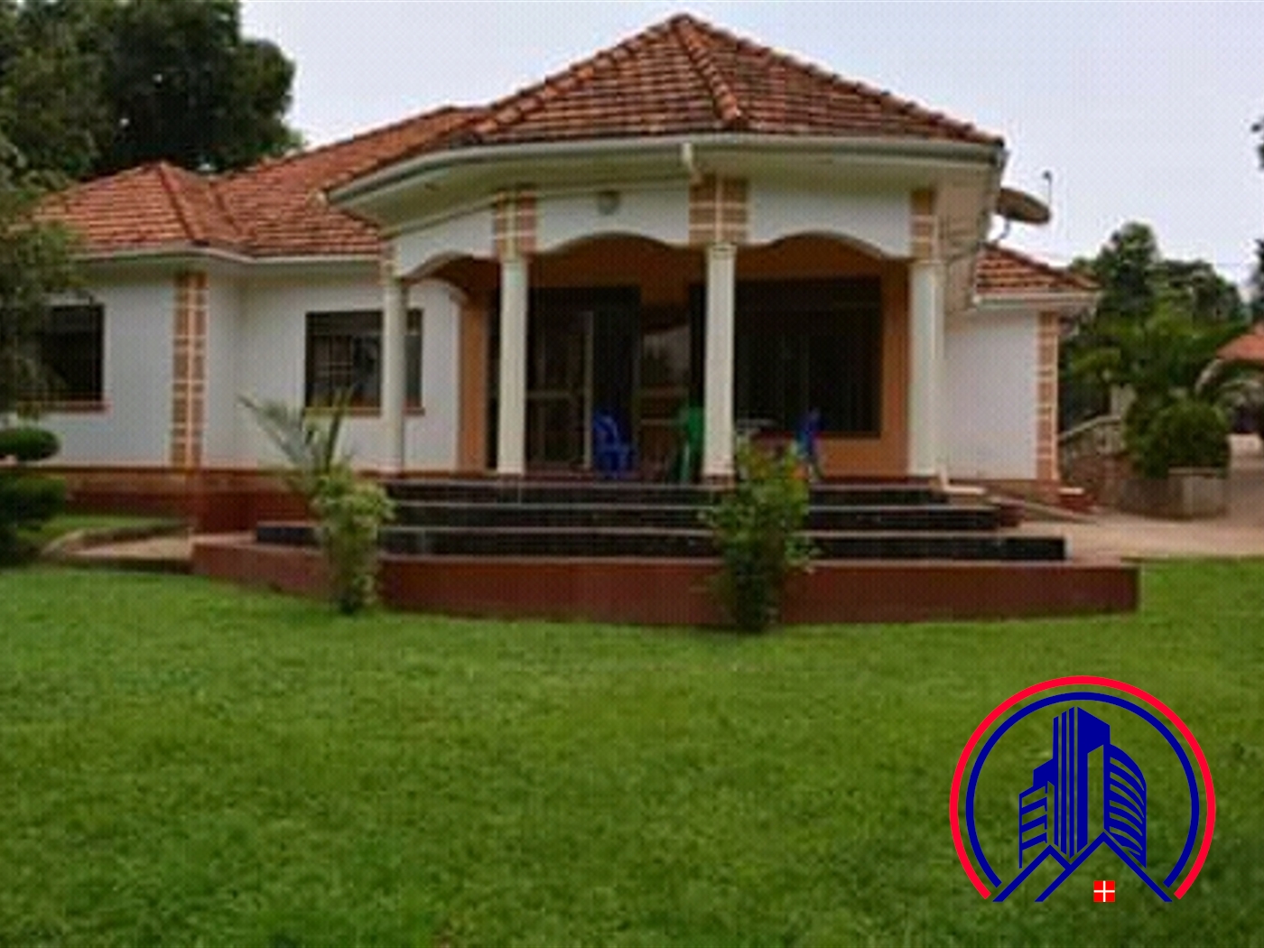 Bungalow for sale in Kiwaatule Kampala