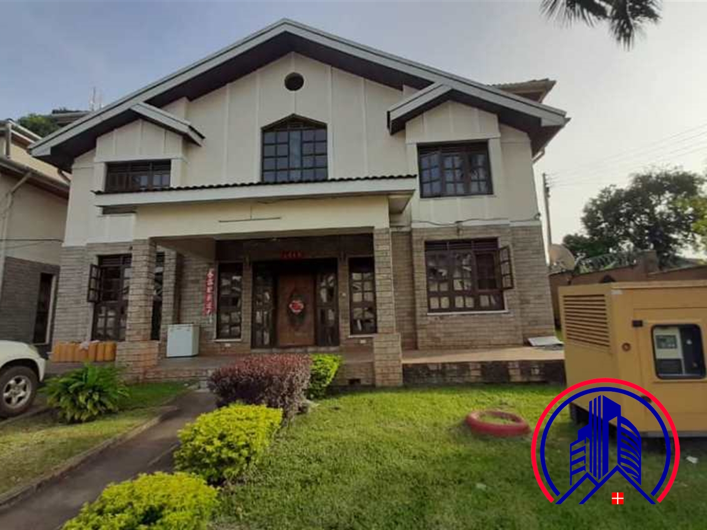 Mansion for rent in Bugoloobi Kampala