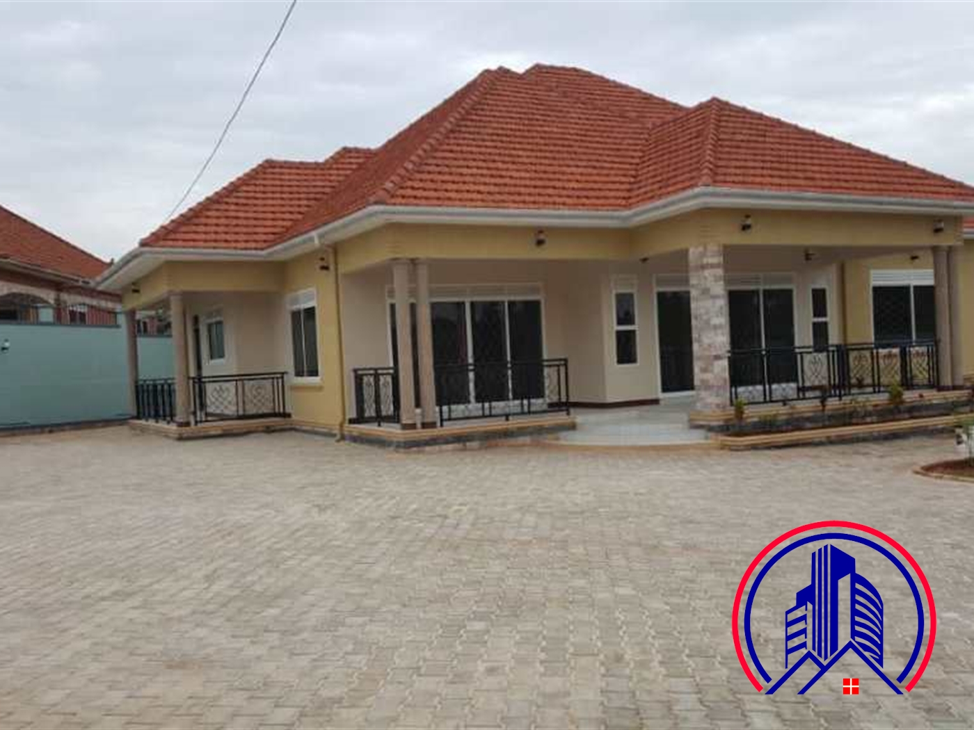 Bungalow for sale in Kitende Wakiso