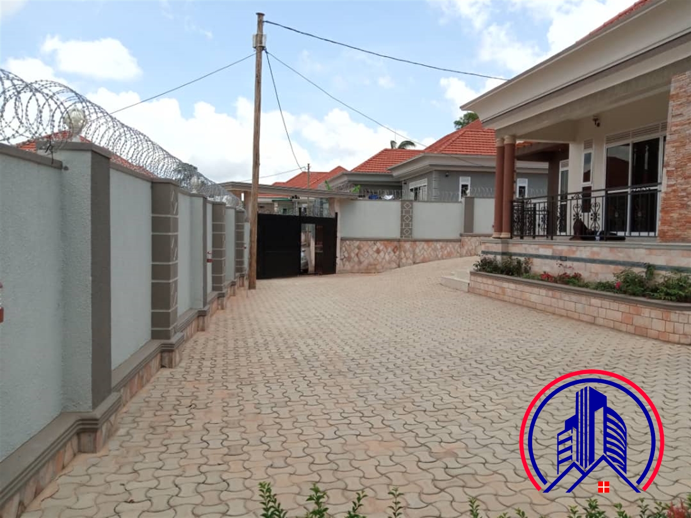 Bungalow for sale in Kitende Wakiso