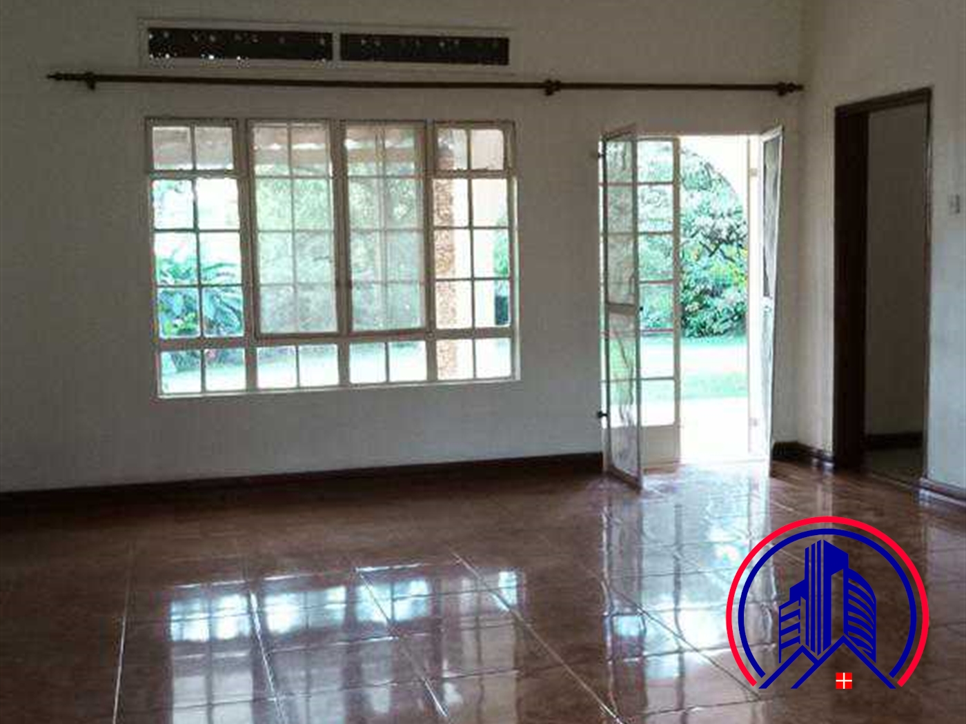 Bungalow for rent in Kololo Kampala