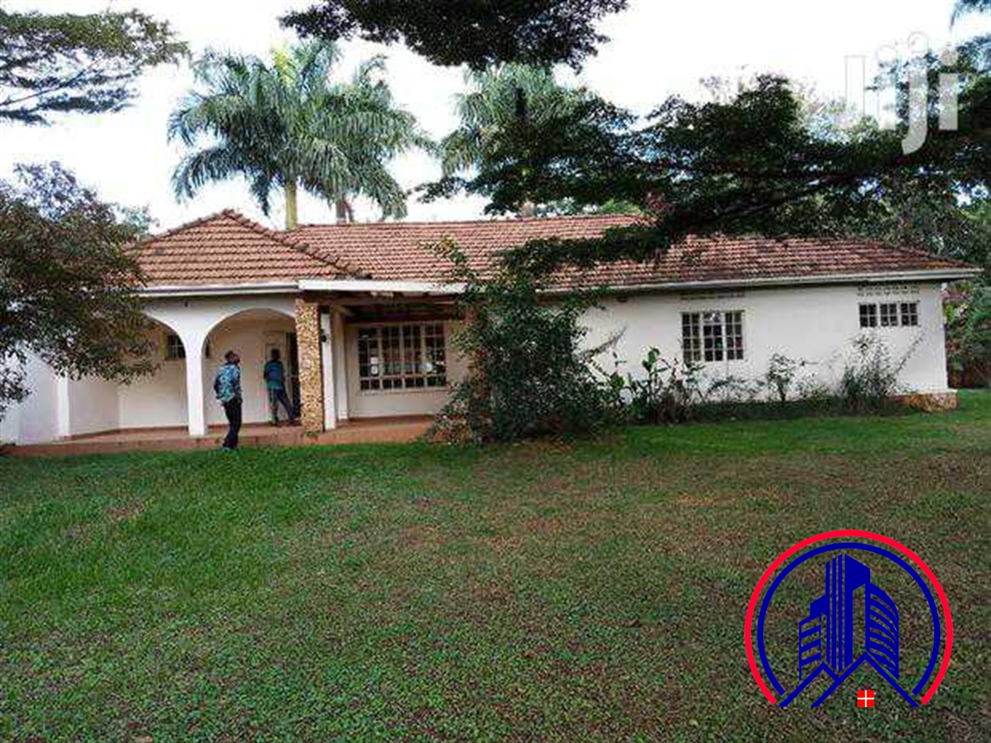 Bungalow for rent in Kololo Kampala