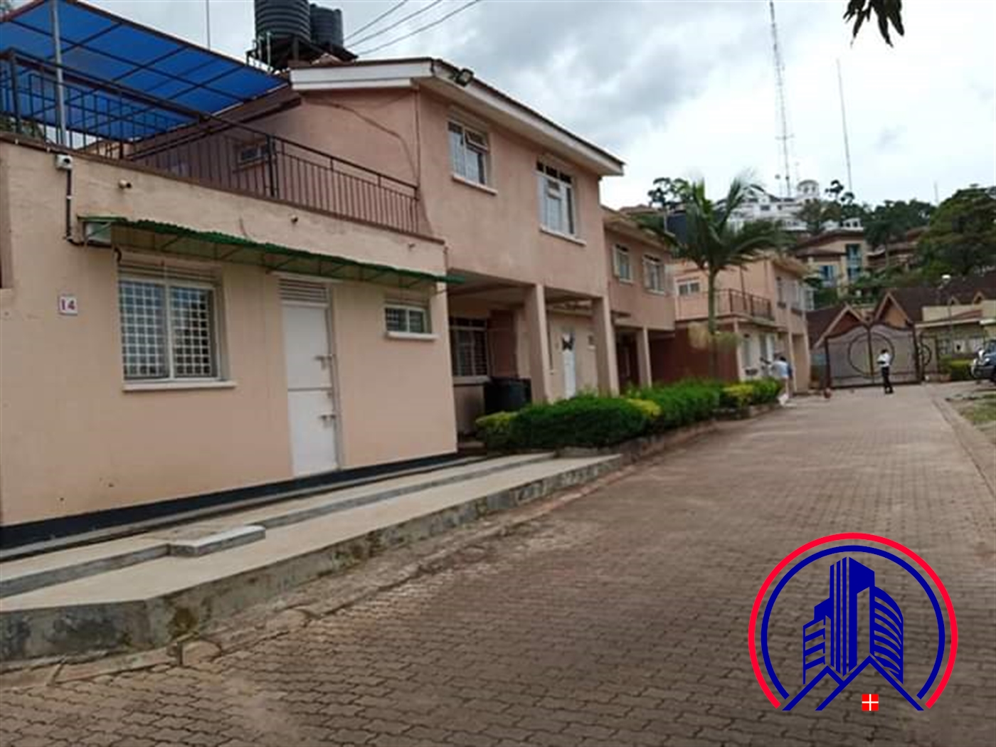 Duplex for rent in Kololo Kampala