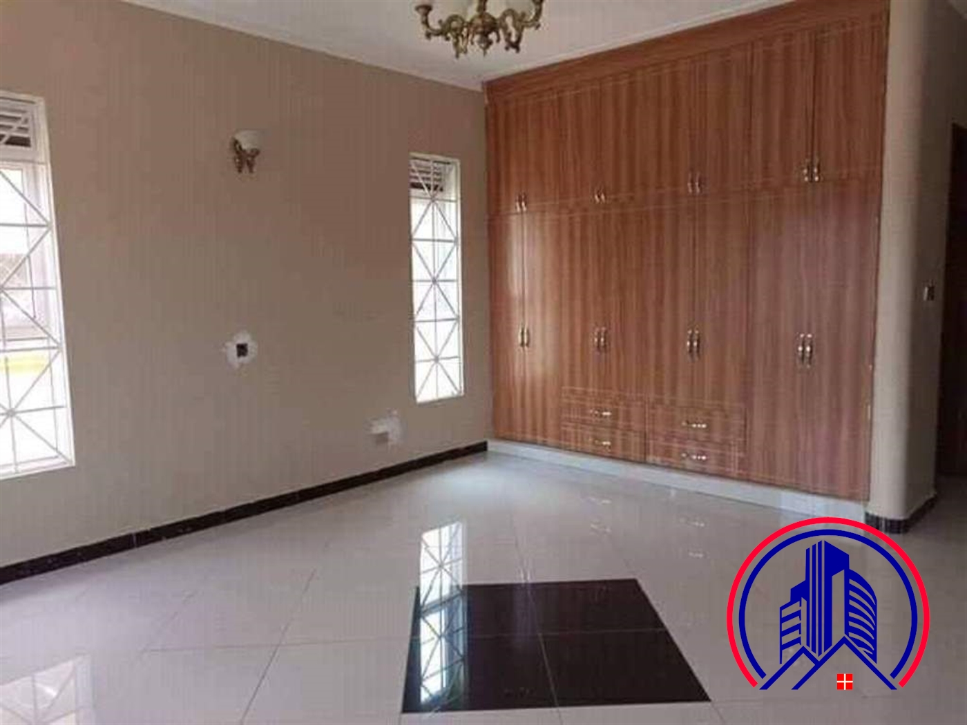 Bungalow for sale in Kyaliwajjala Wakiso