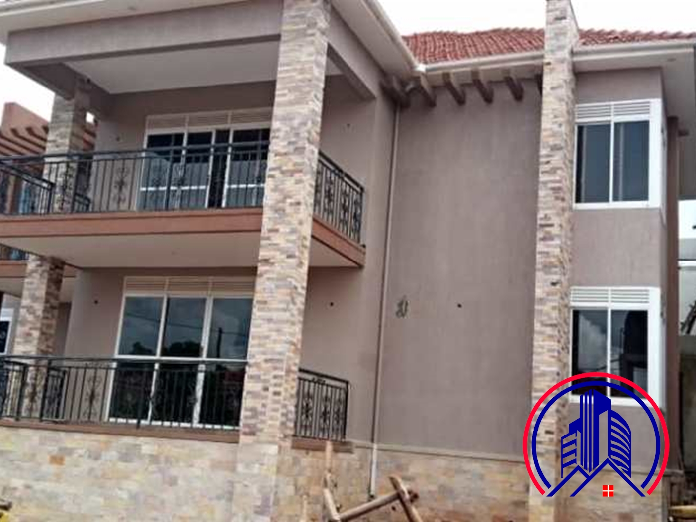 Mansion for sale in Kiwaatule Kampala