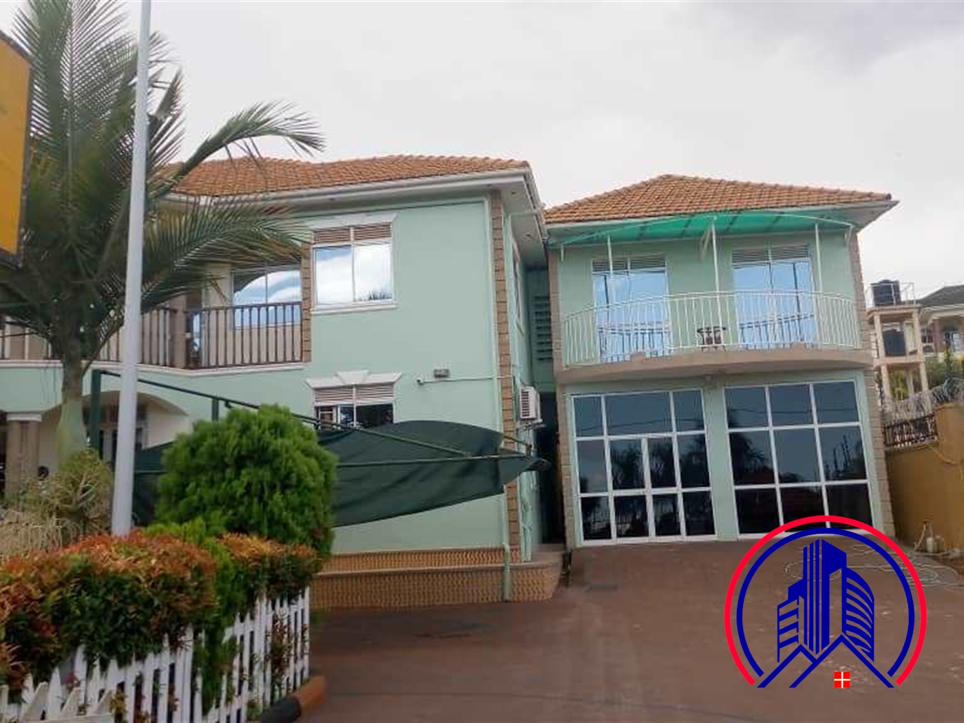 Mansion for rent in Munyonyo Kampala