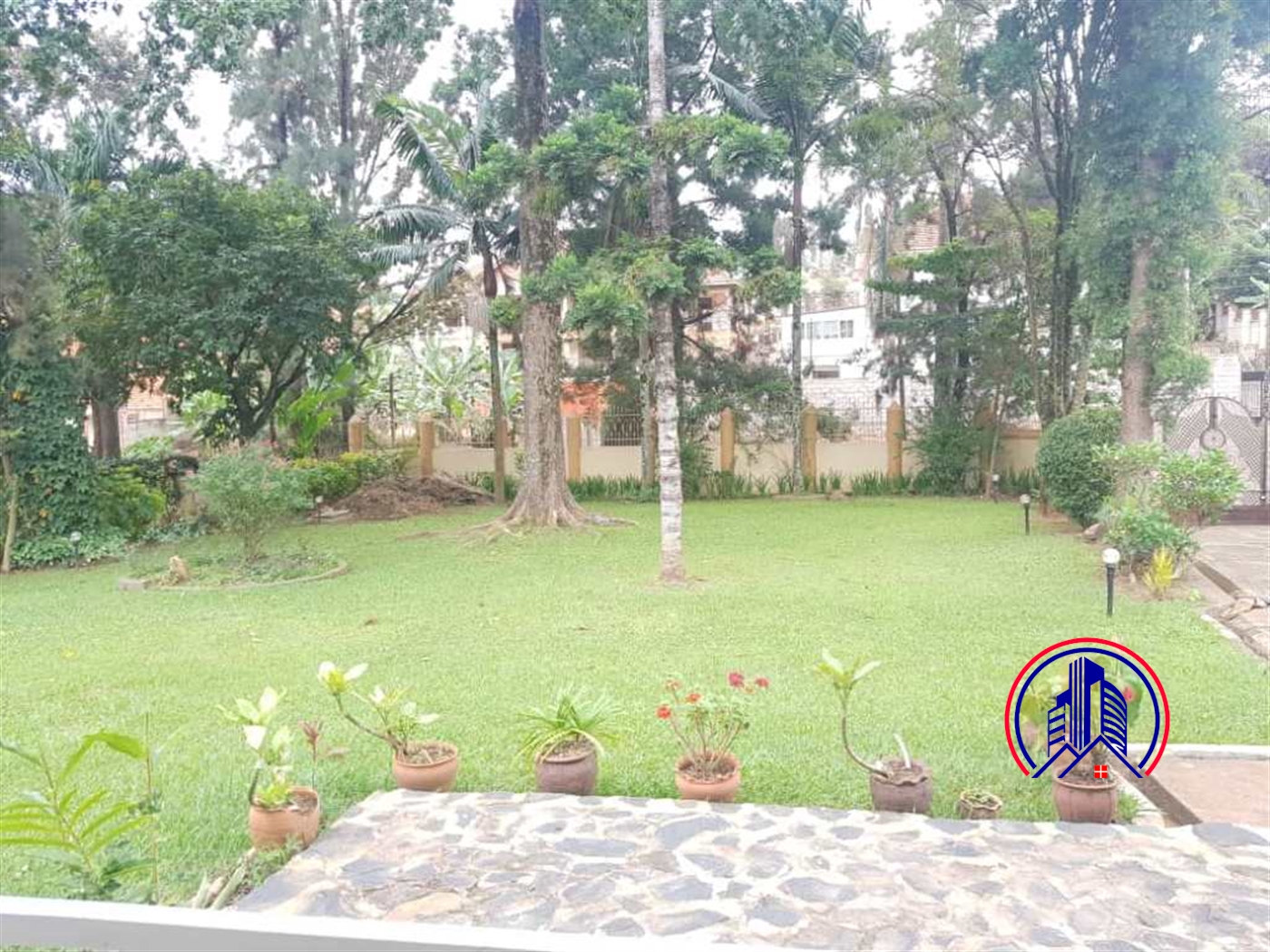 Bungalow for rent in Naguru Kampala