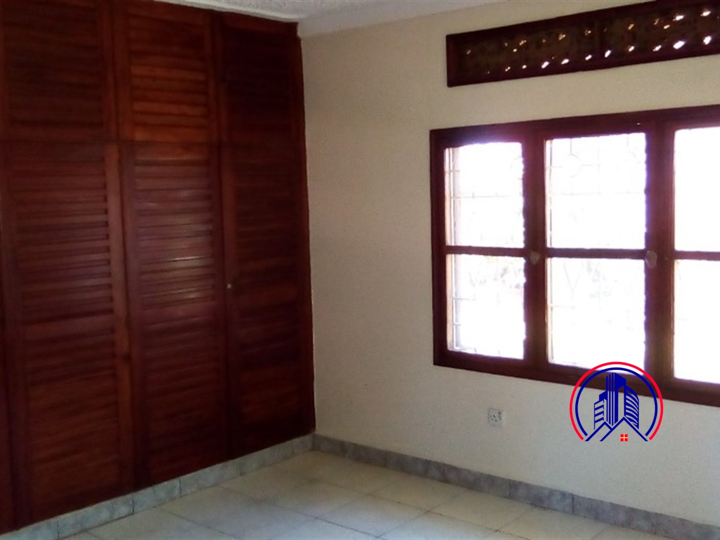 Bungalow for rent in Luzira Kampala