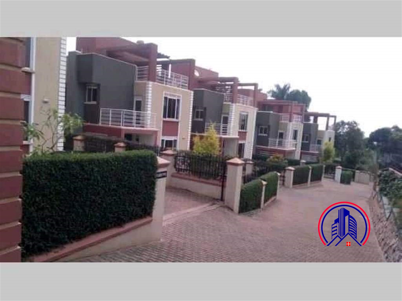 Duplex for rent in Mbuya Kampala