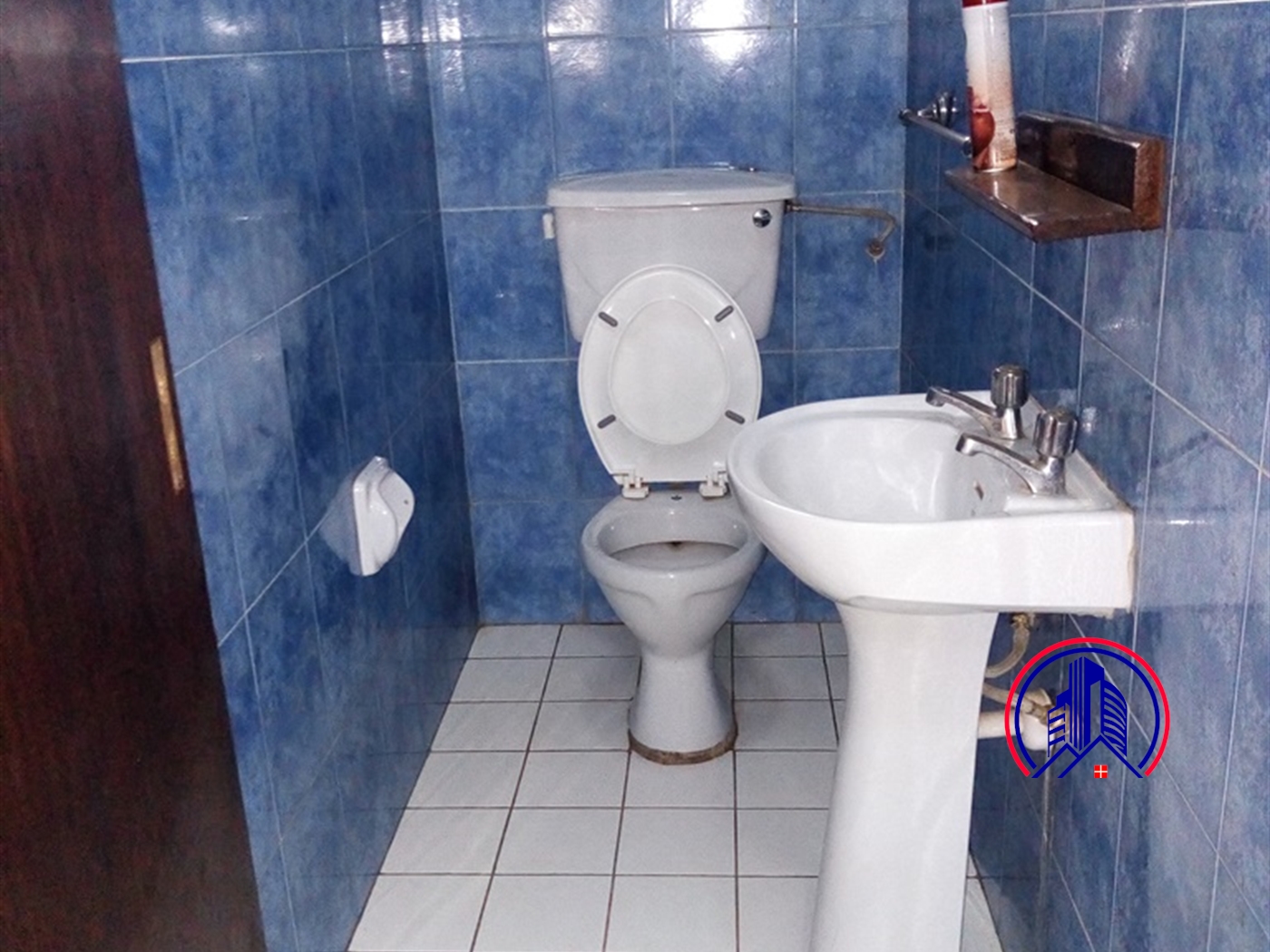 Bathroom (Toilet)