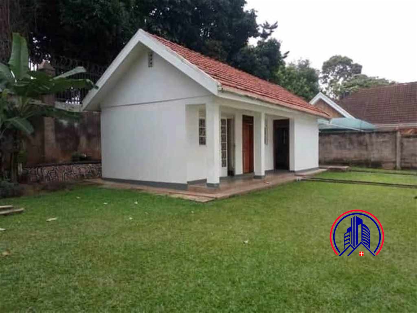 Mansion for rent in Bugoloobi Kampala