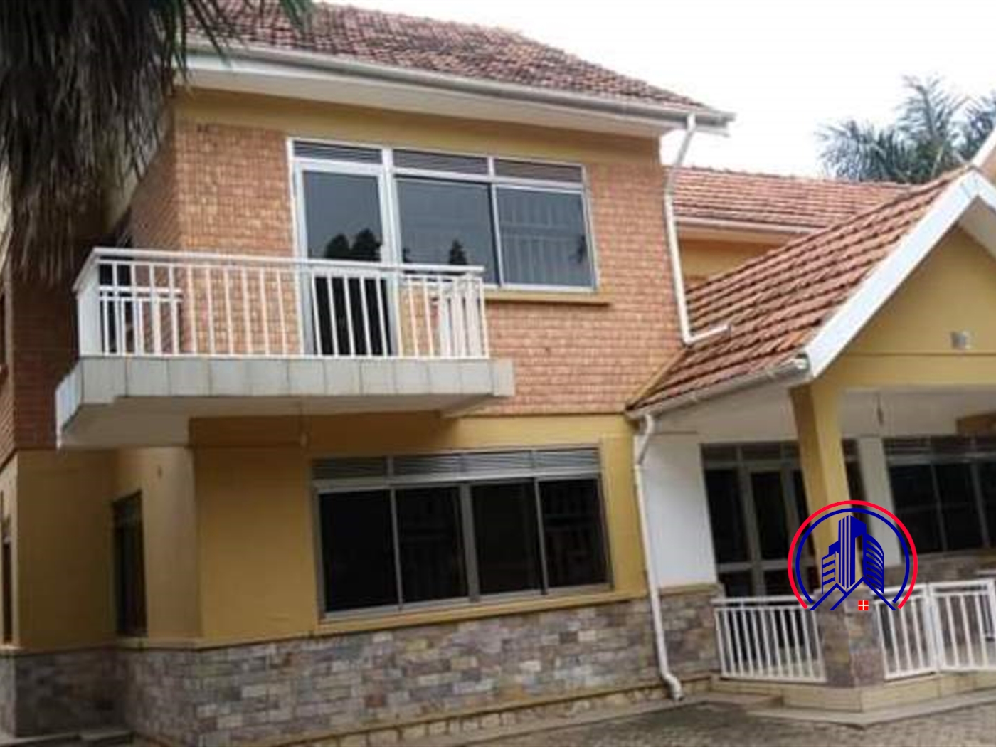 Mansion for rent in Bugoloobi Kampala