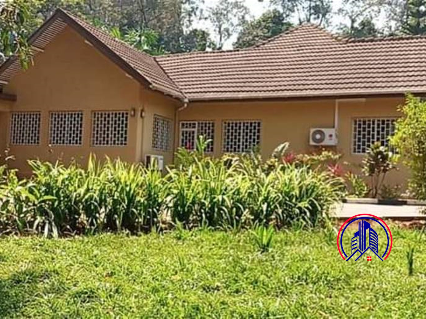 Bungalow for sale in Kololo Kampala