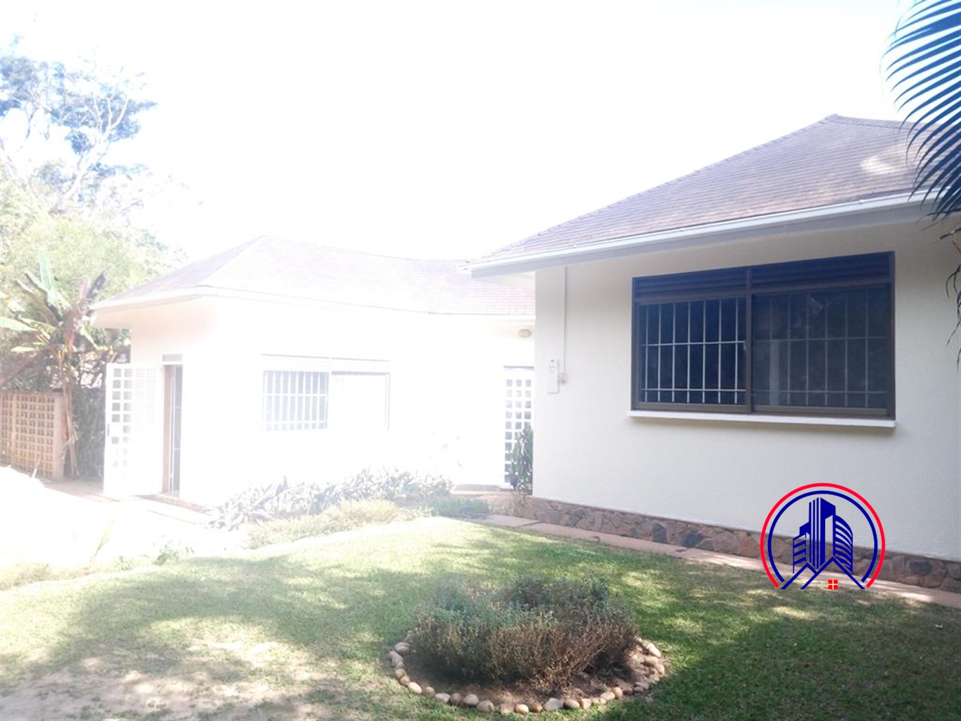 Bungalow for rent in Muyenga Kampala