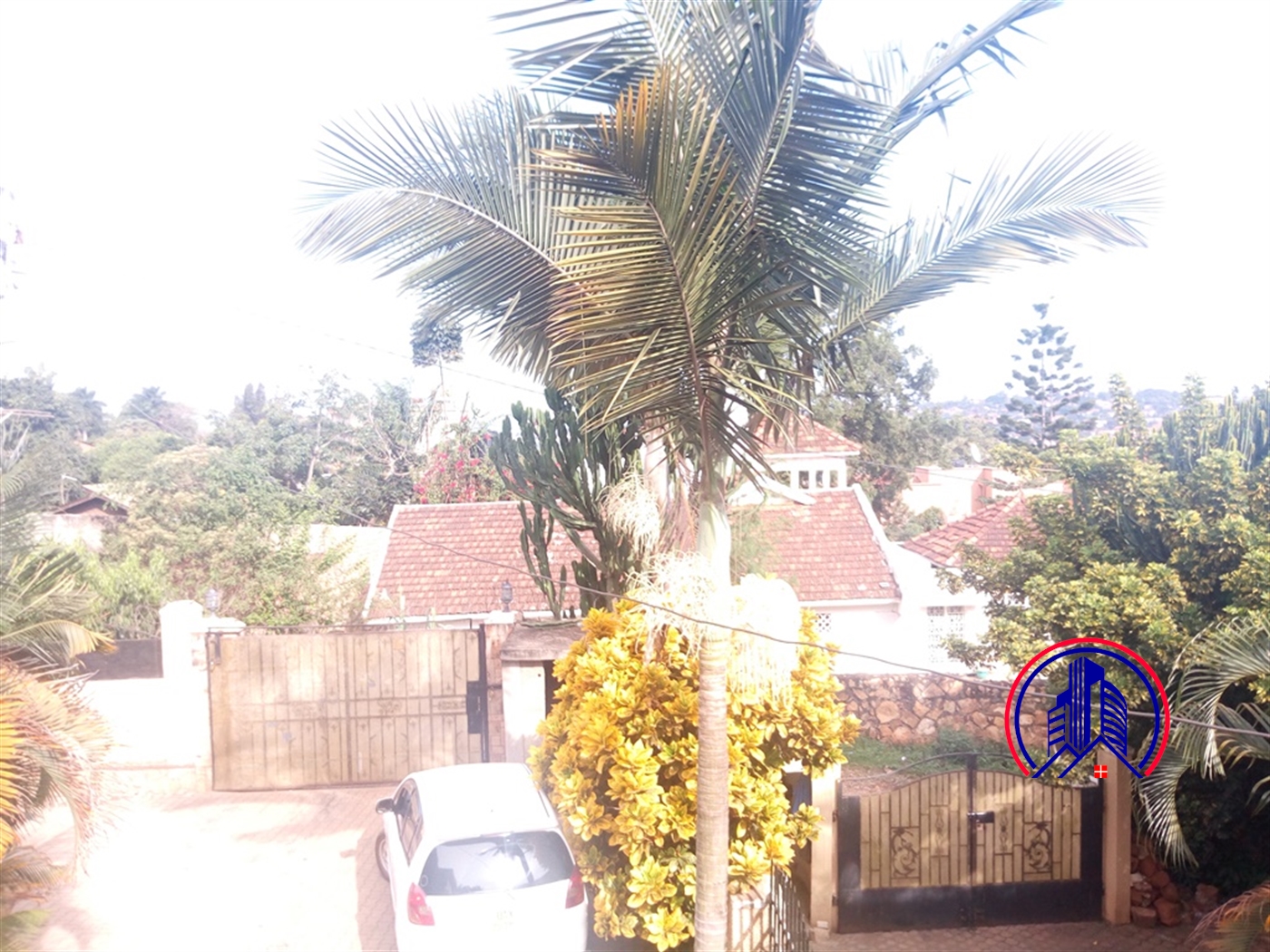 Bungalow for rent in Kansanga Kampala