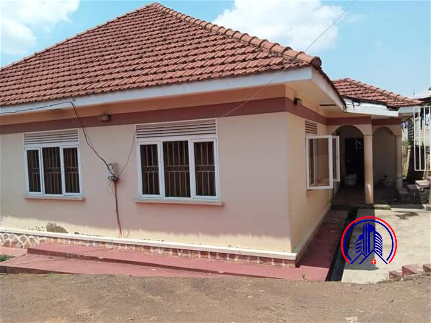 Bungalow for sale in Mbuya Kampala